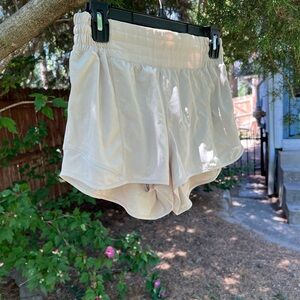 NWT Lululemon Lined Fast Free Shorts Womens Nude Khaki 8 High Rise reflective